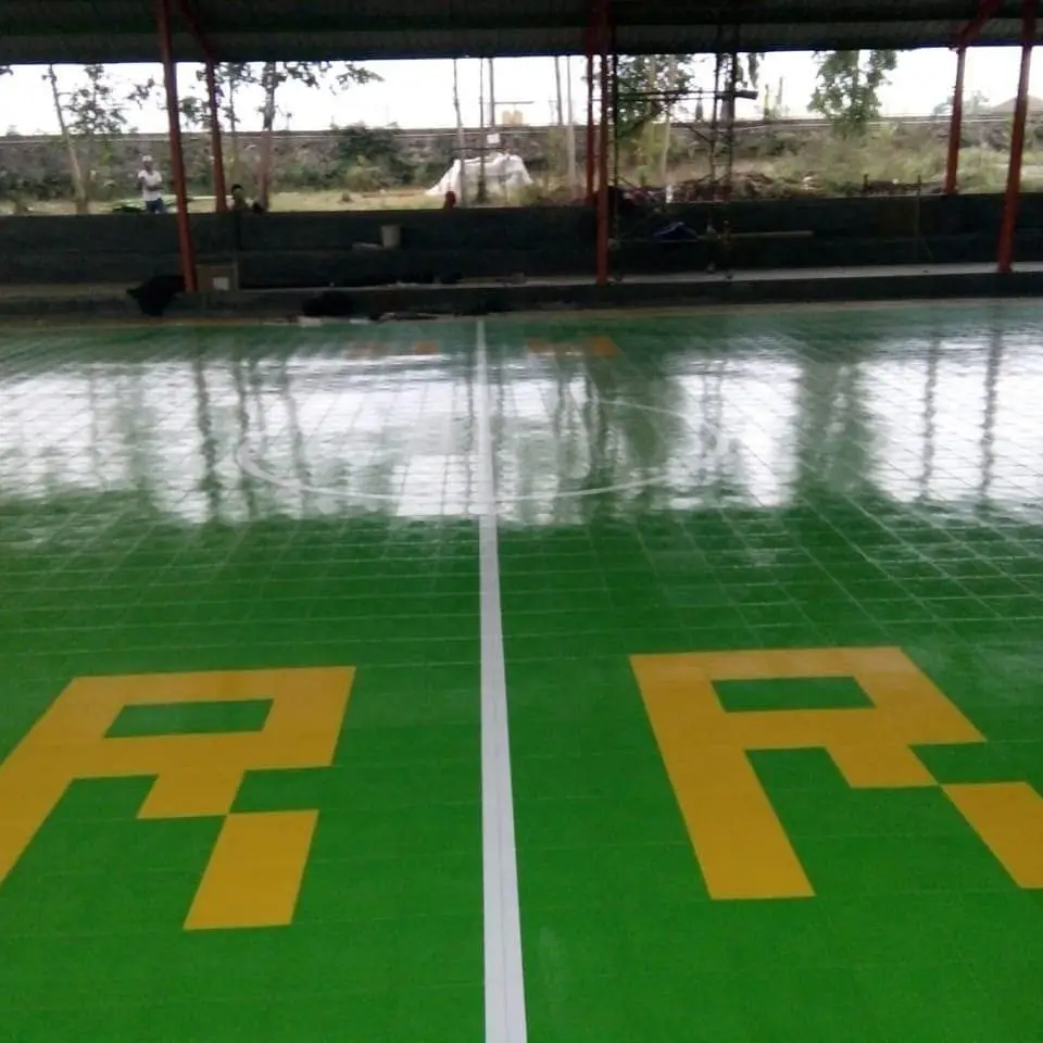 tips perawatan lantai interlock untuk lapangan futsal yang tahan lama